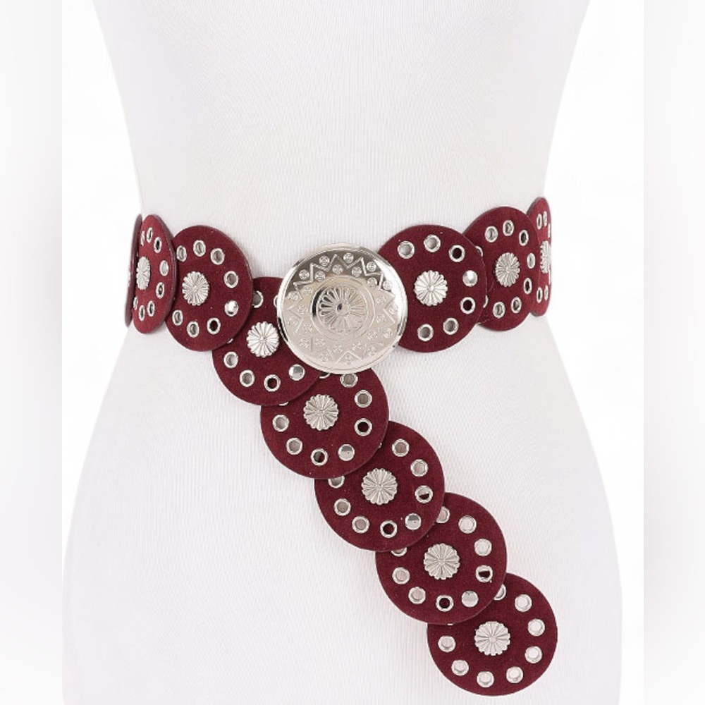 Silver Engraved Round Circle Concho Western Statement Belt